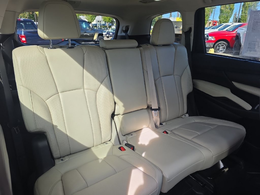 Used 2022 Brown Subaru Limited image 22