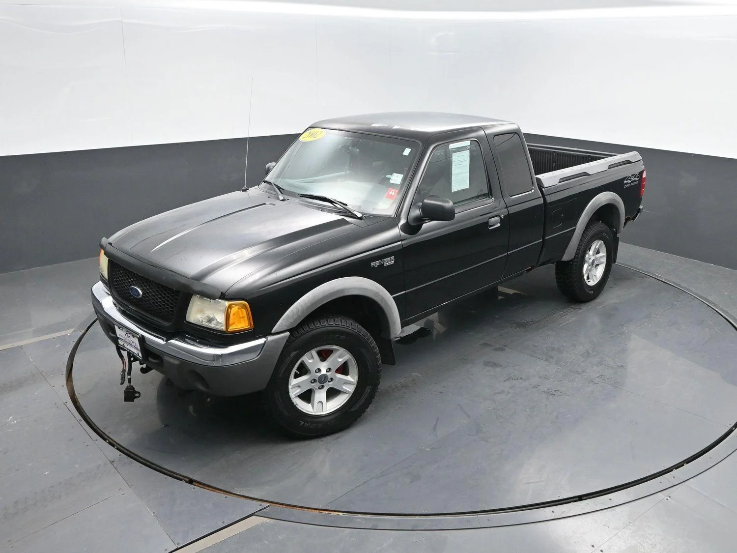 Used 2002  FORD  image 24
