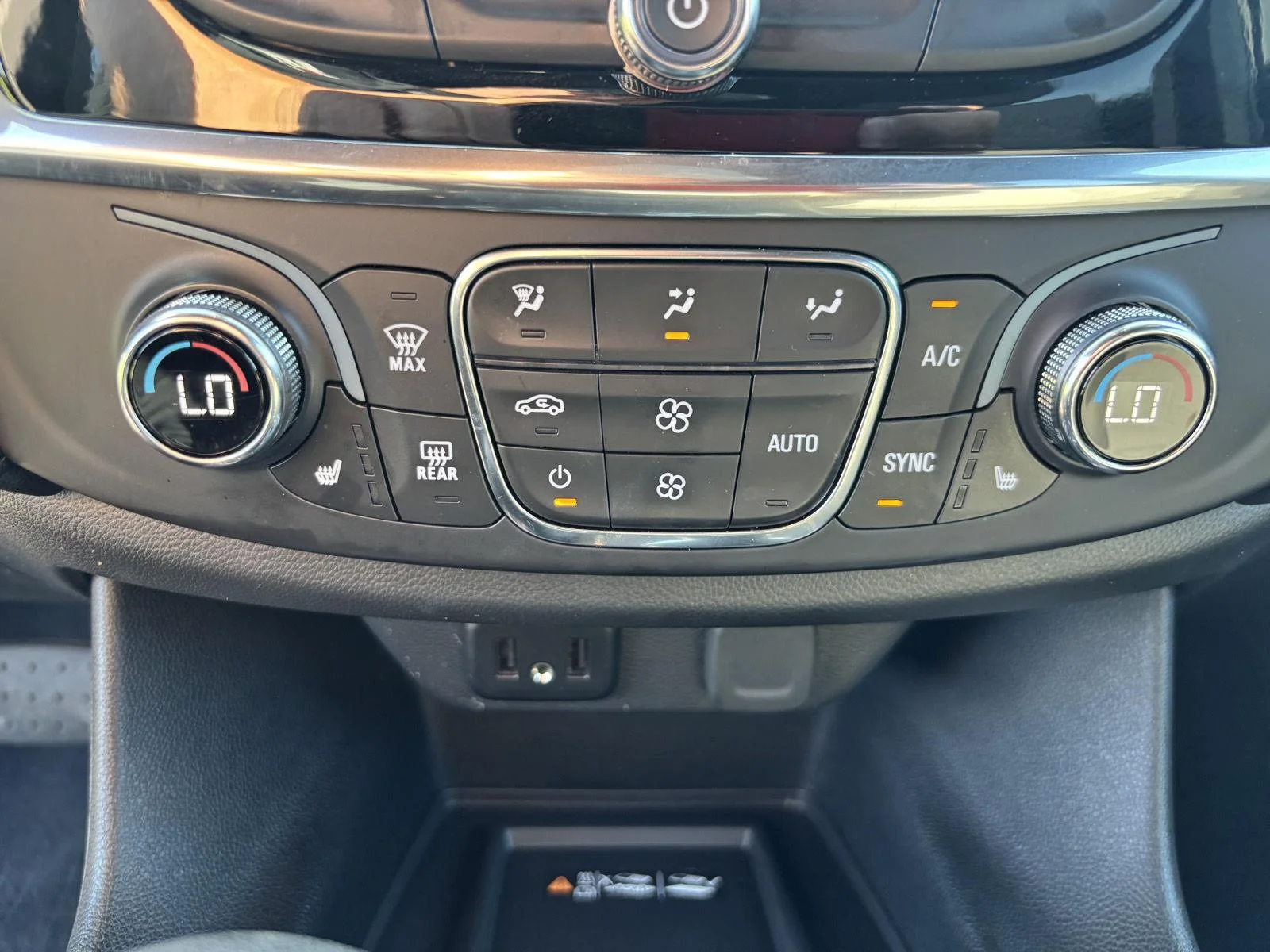 Used 2023 Mosaic Black Metallic Chevrolet LT Cloth image 25