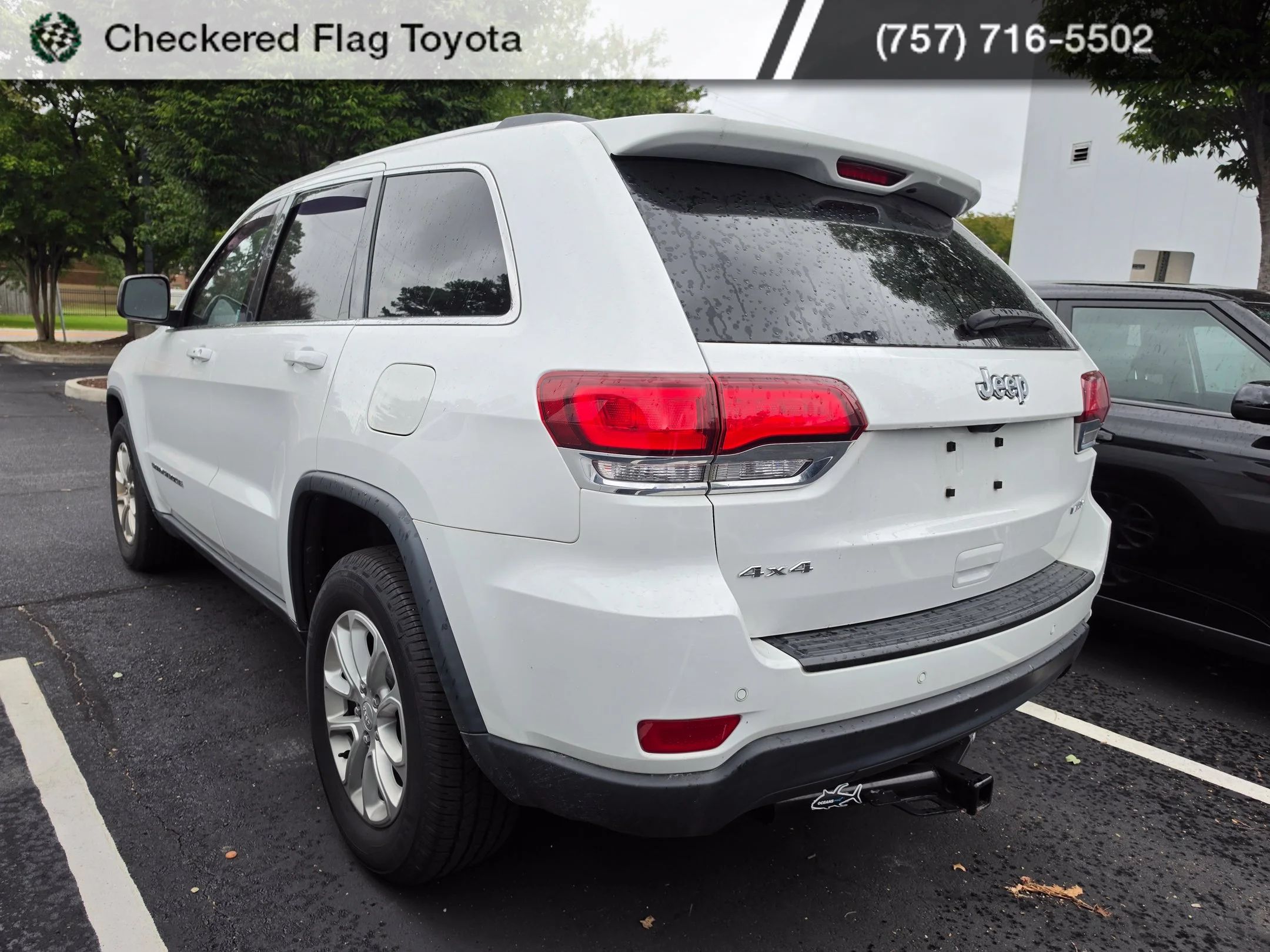 Used 2021 Bright White Clearcoat Jeep Laredo E image 4