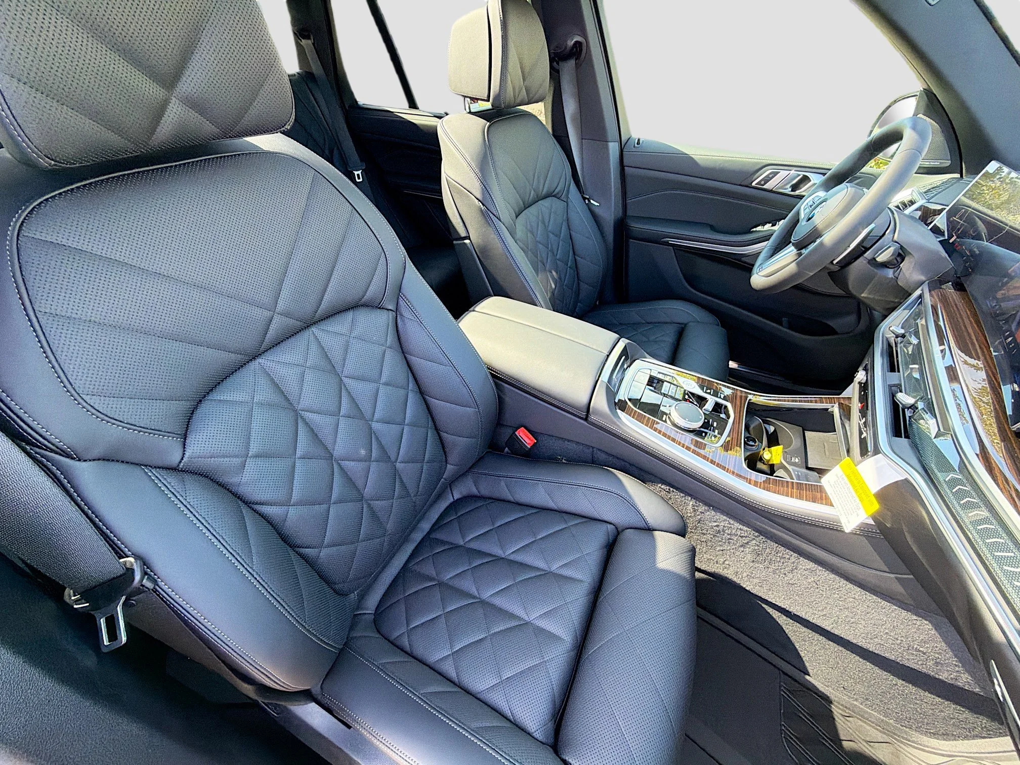 New 2026 Skyscraper Grey Metallic BMW sDrive40i image 15