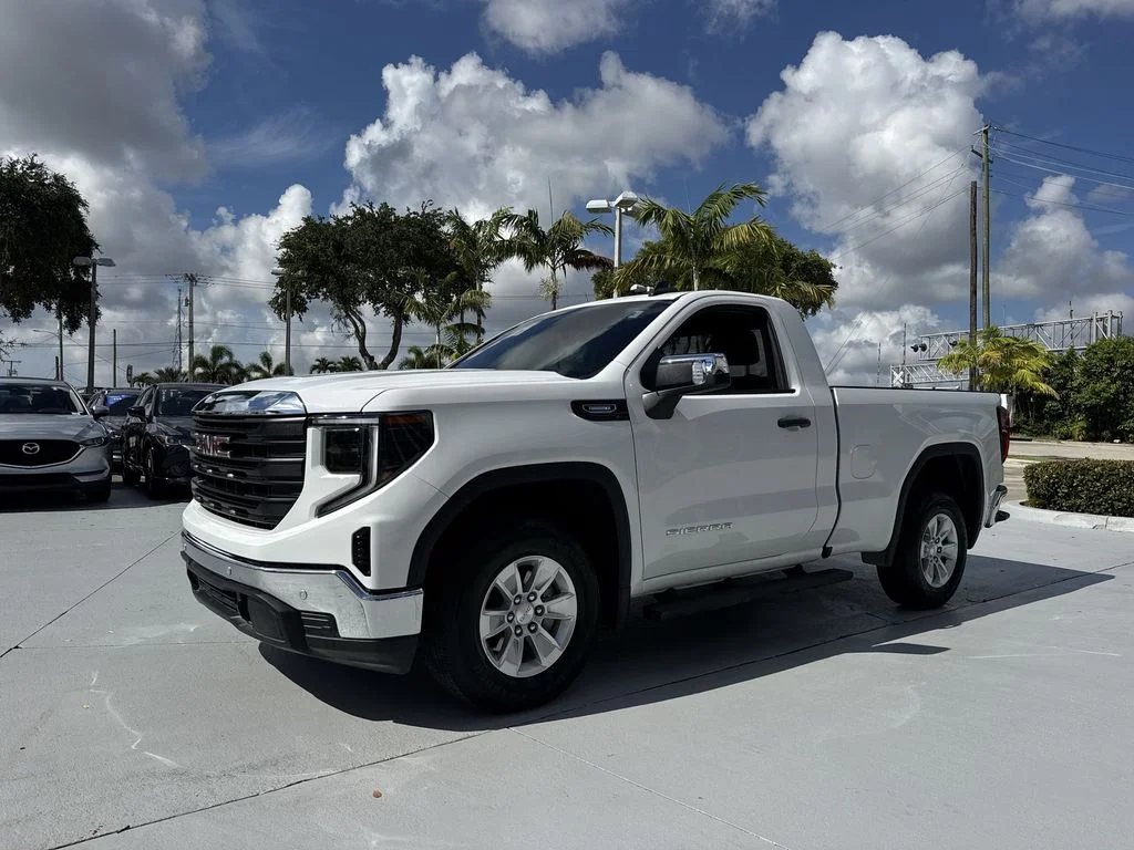 Used 2025 Summit White GMC Pro image 28