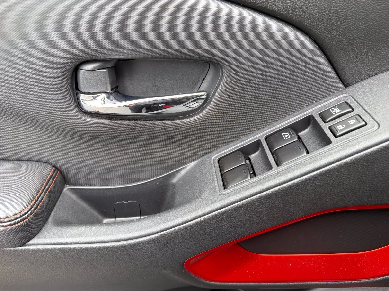 Used 2023 Red Nissan PRO-4X image 11
