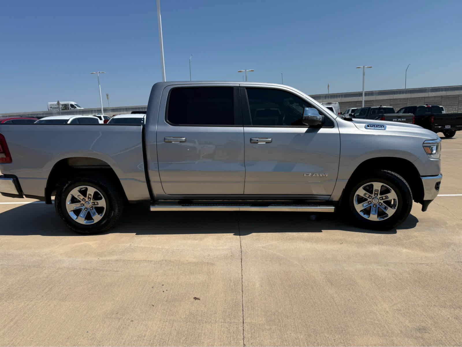 Used 2023 Billet Silver Metallic Clearcoat Ram Laramie image 5