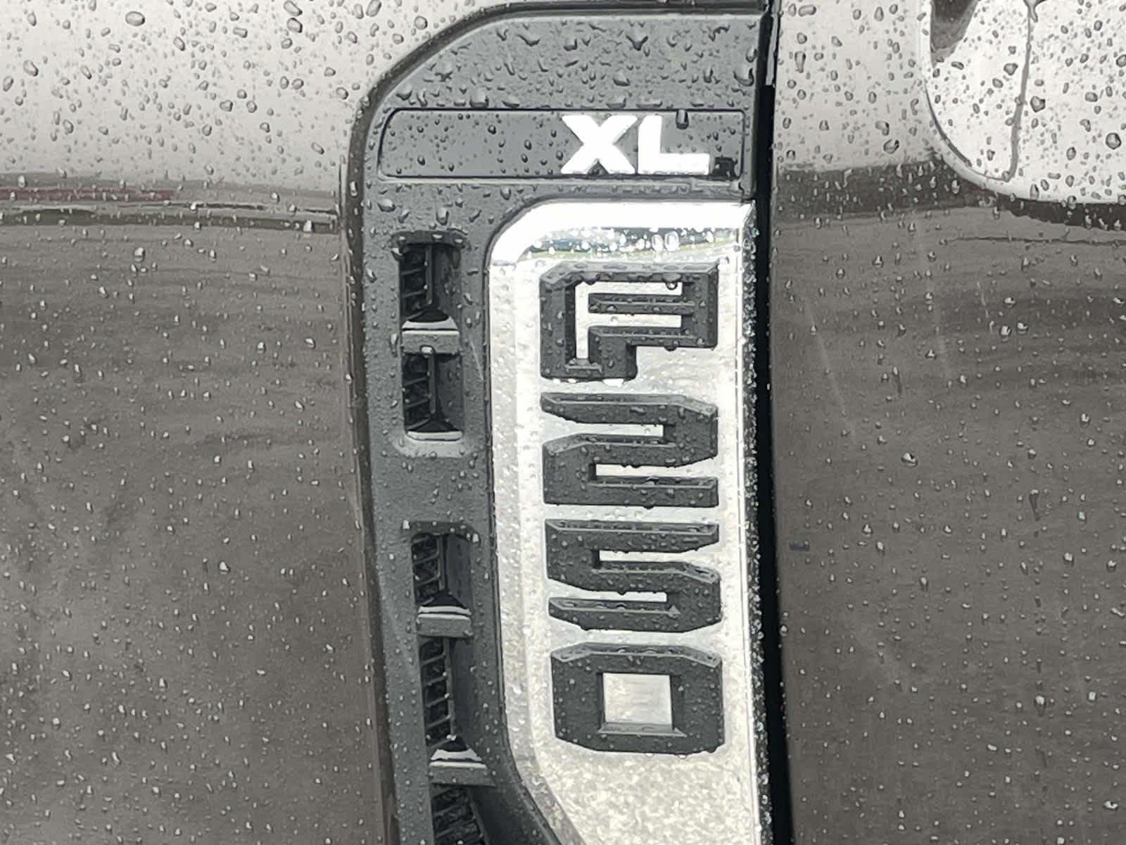 Used 2024 Darkened Bronze Ford XL image 19