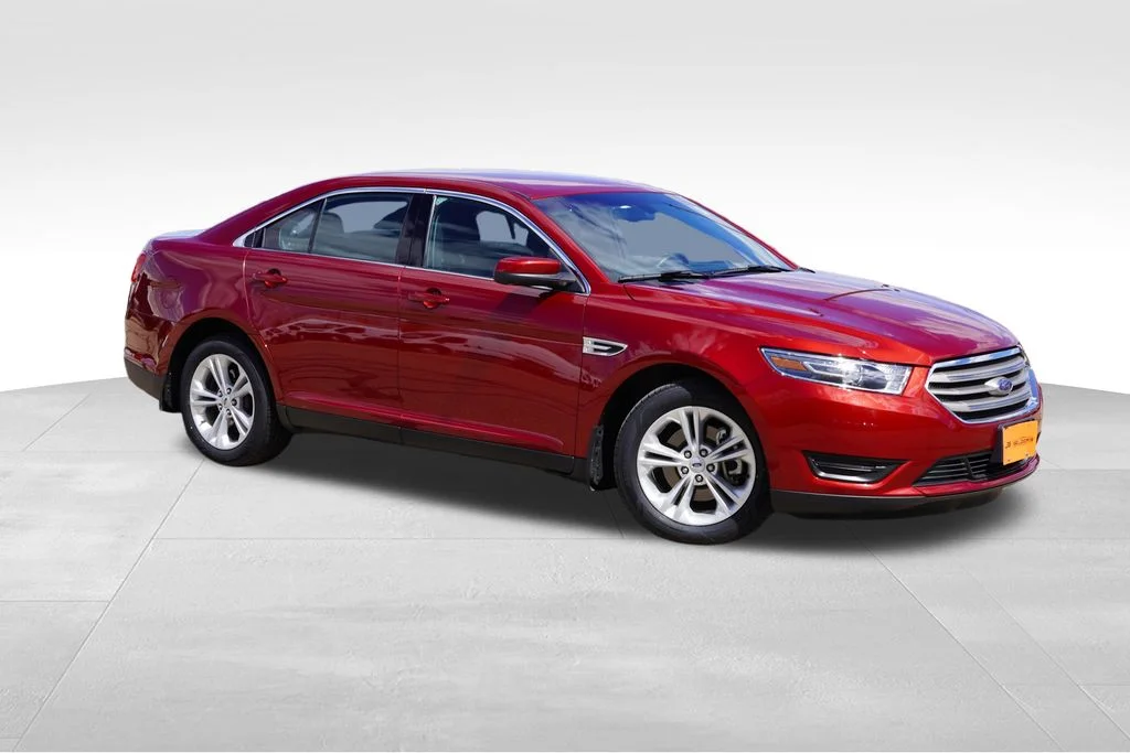 Used 2019 Ford Taurus SEL with VIN 1FAHP2E81KG101038 for sale in Lakeville, MN