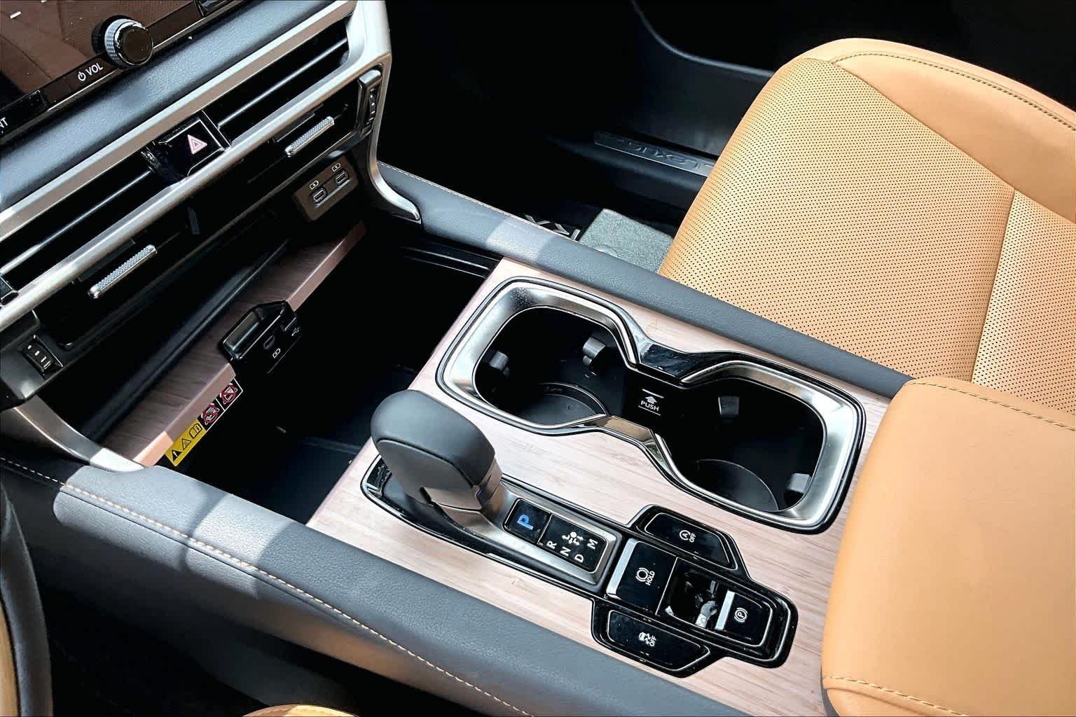 Used 2026 Caviar Lexus Premium image 16
