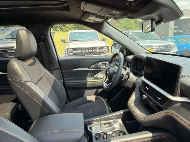 Used 2026 Gray Ford Tremor image 32