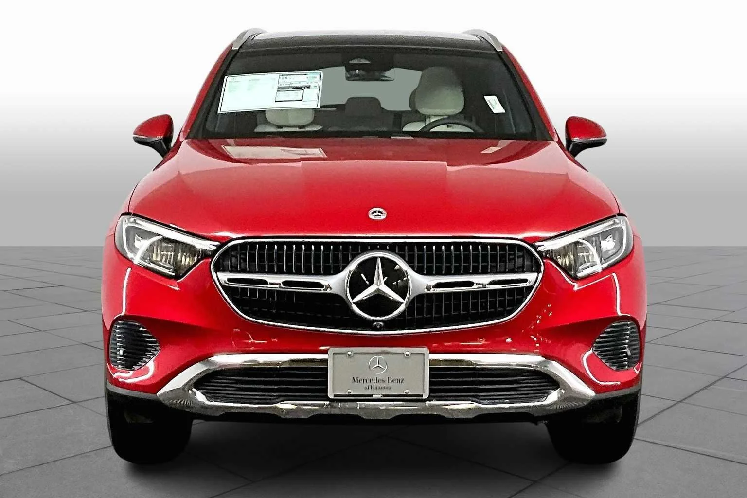 New 2026 MANUFAKTUR Patagonia Red Metallic Mercedes-Benz GLC 300 image 3
