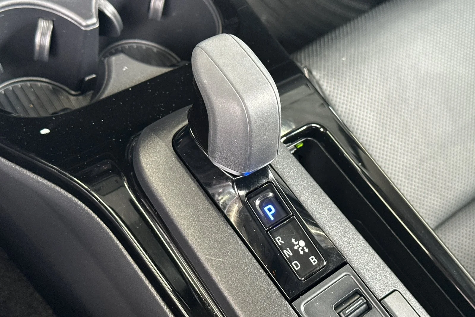 Certified Used 2024 CUTTING EDGE Toyota Limited image 19
