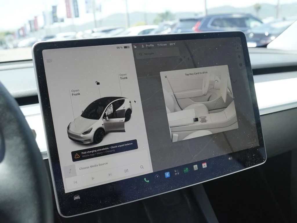 Used 2022 White Tesla Long Range image 12