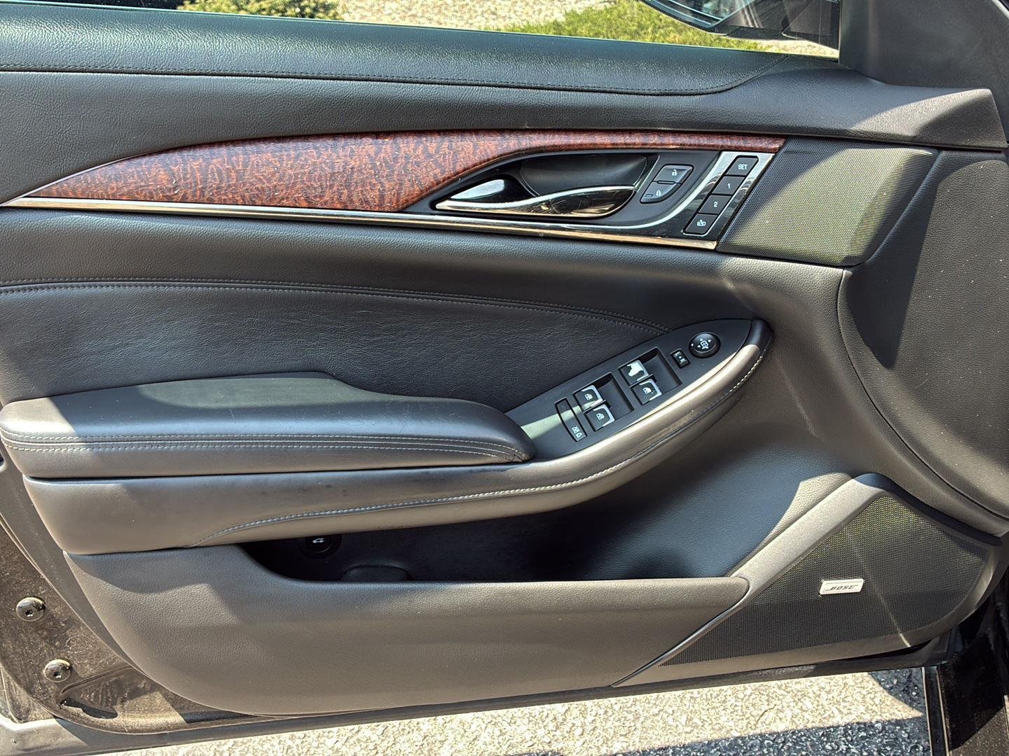Used 2019 Black Raven Cadillac Luxury AWD image 14