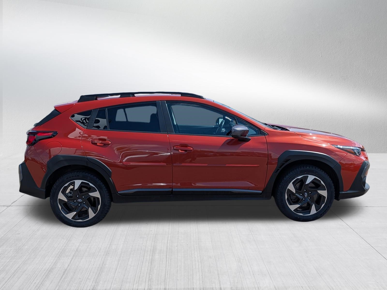 Used 2024 Sun Blaze Pearl Subaru Limited image 8