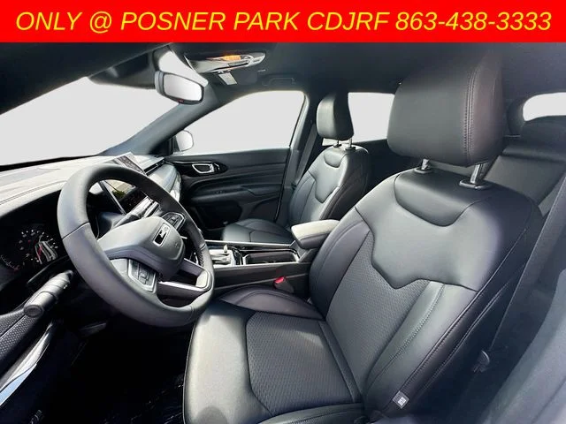 New 2026 Bright White Clear-Coat Exterior Paint Jeep Latitude image 21