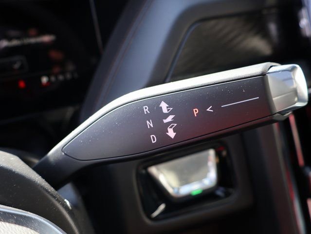2026 GMC Yukon AT4 - Photo 32
