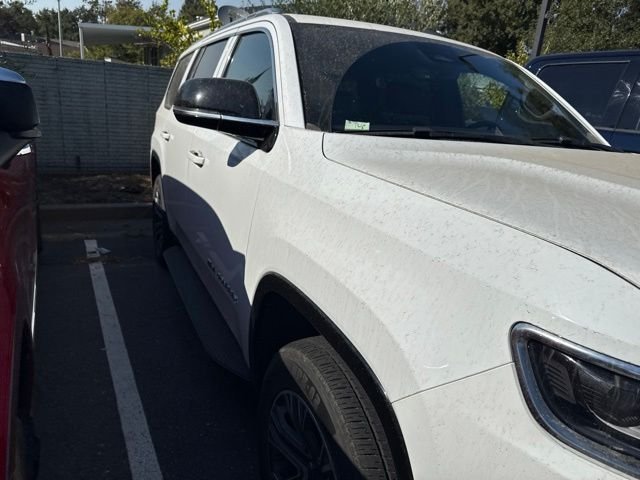 Used 2024 White Jeep Series II image 2