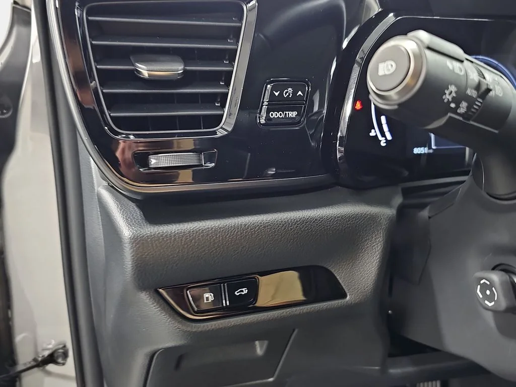 Used 2025 Silver Lexus 350h Premium image 28