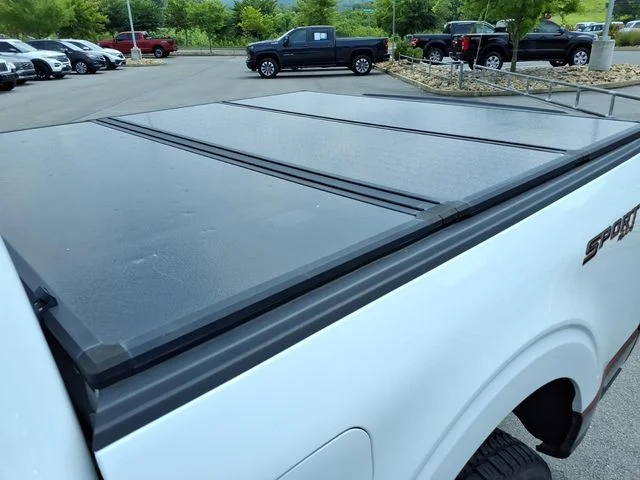 Used 2022 White Ford XLT image 18