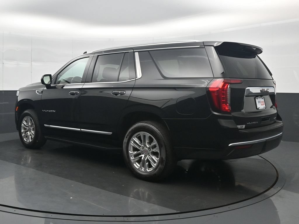Used 2024 Black GMC SLT image 4