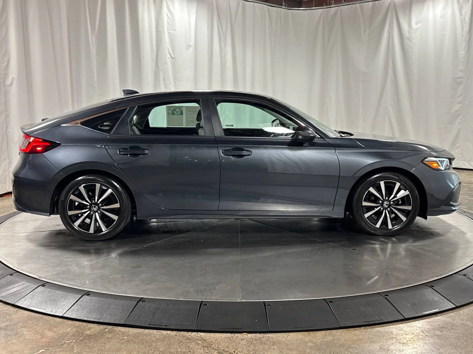 2023 Honda Civic Hatchback EX-L - Photo 38