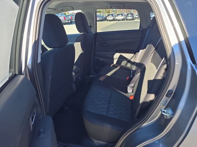 2025 Mitsubishi Outlander Sport ES - Photo 10