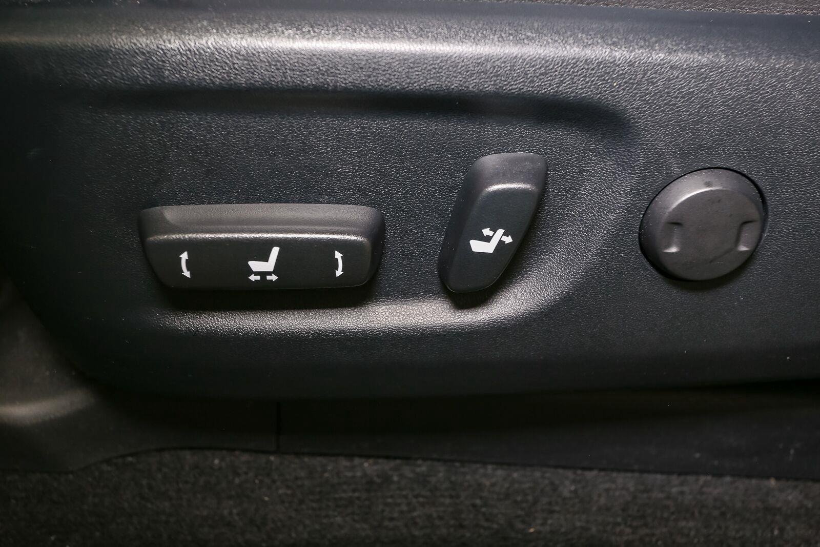 Used 2024 Ice Cap Toyota TRD Off-Road Premium image 42
