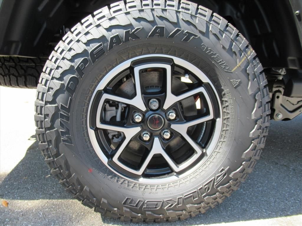 New 2026 Anvil Clear-Coat Exterior Paint Jeep Rubicon X image 7