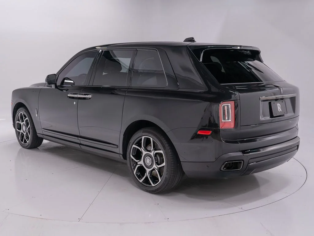 Certified Used 2023 Infinity Black Rolls-Royce Black Badge image 3