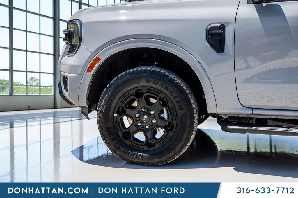 New 2026 Avalanche Ford XLT image 31