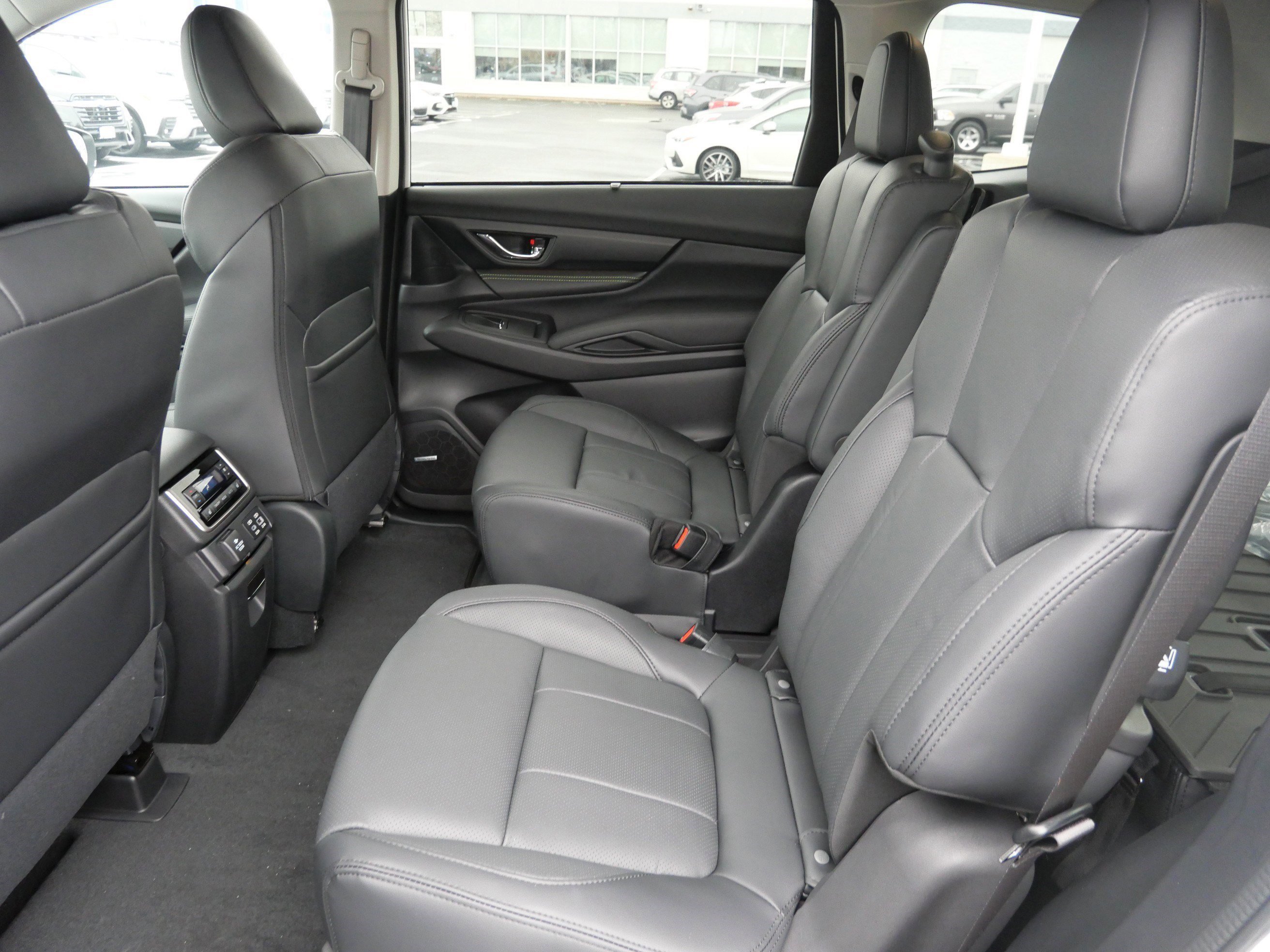 2026 Subaru Ascent Onyx Edition-Touring - Photo 7