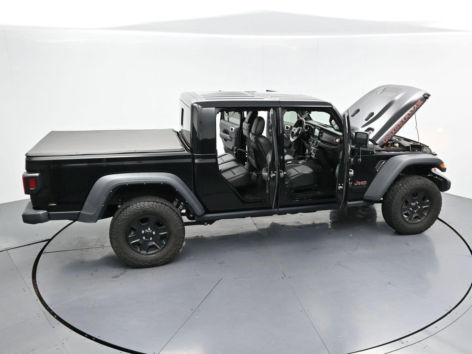 Used 2022 Black Jeep Mojave image 38