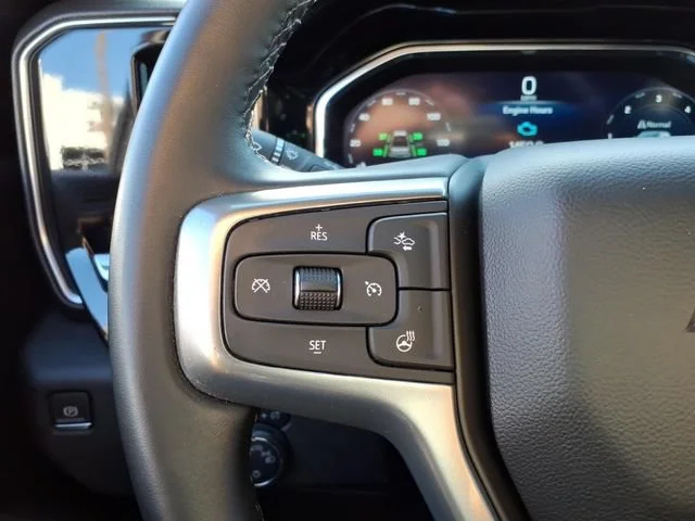 Used 2023 Sterling Gray Metallic Chevrolet LT image 25