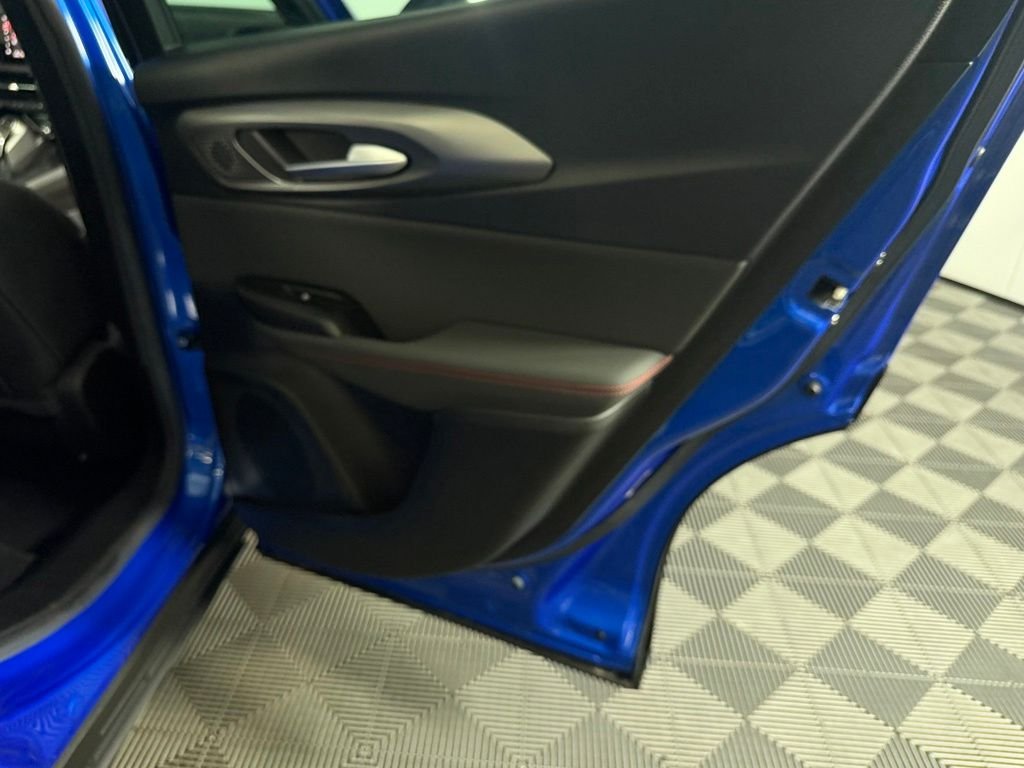 Photo 32