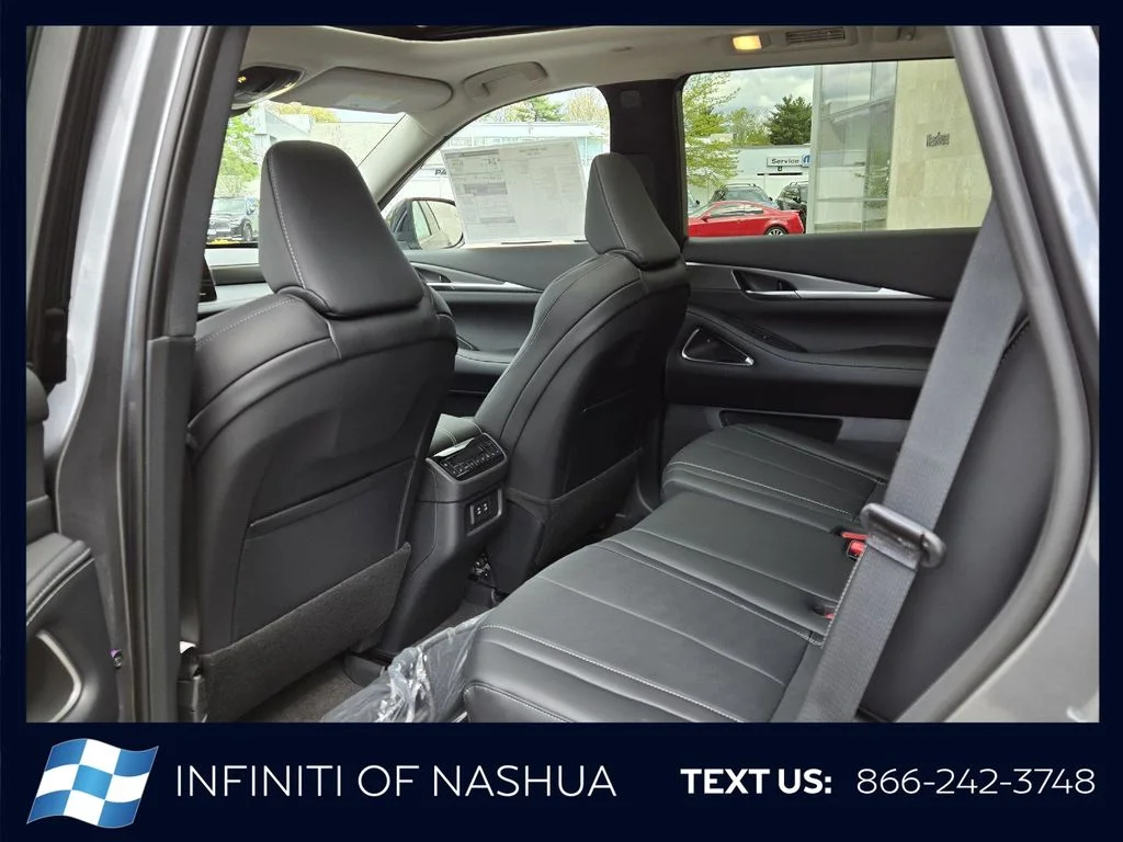 New 2027 GRAPHITE SHADOW INFINITI Luxe AWD image 21