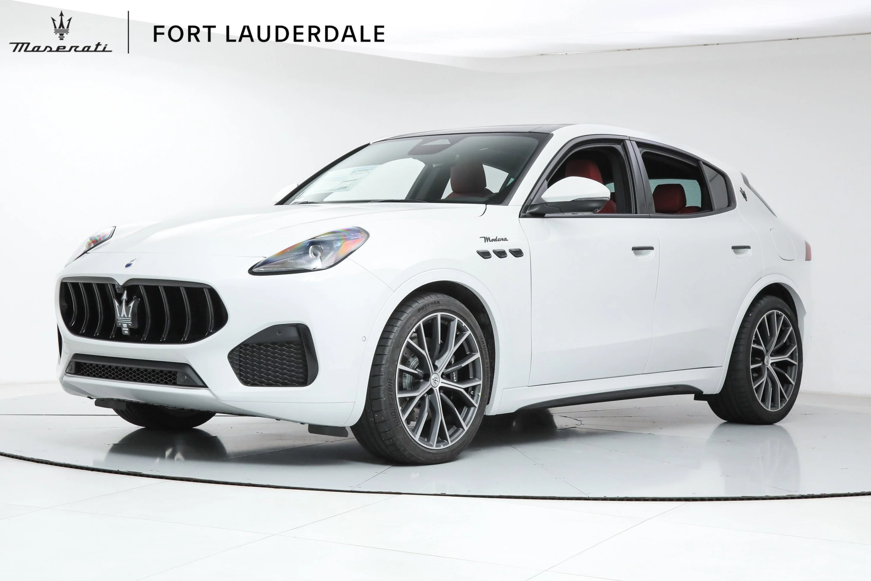 2026 Maserati Grecale Modena