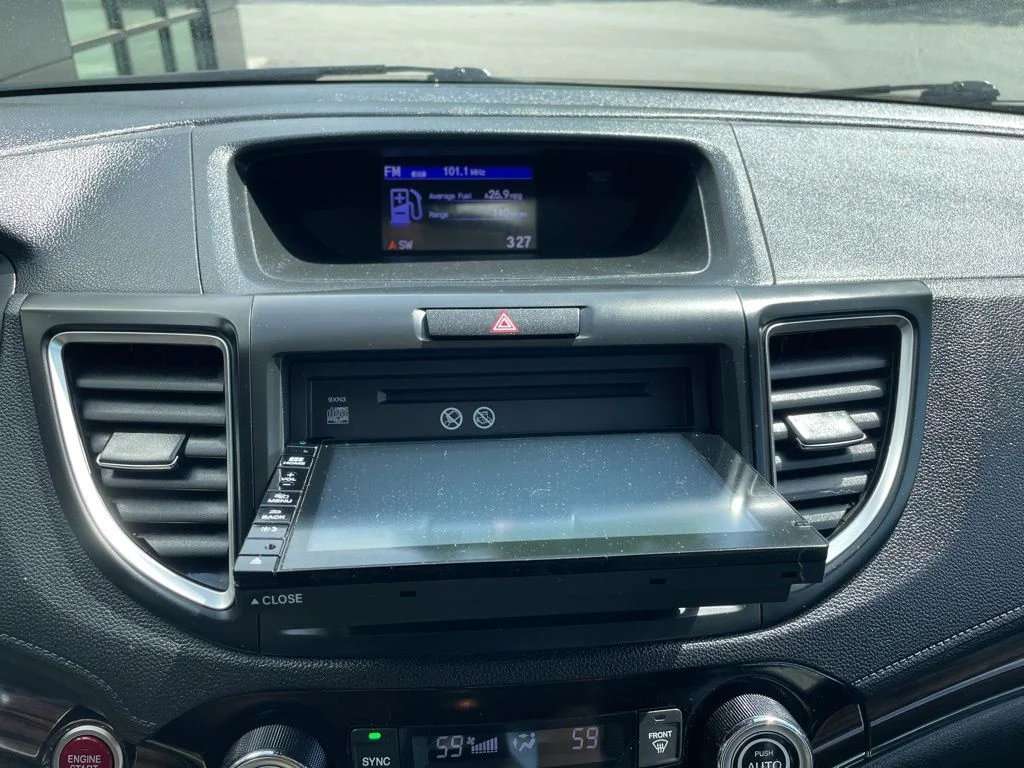 Used 2015 Gray Honda EX-L image 22