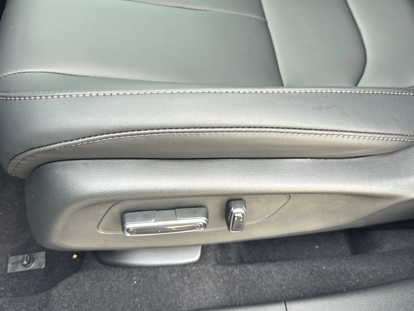 New 2026 Crystal Black Pearl Acura Base image 17