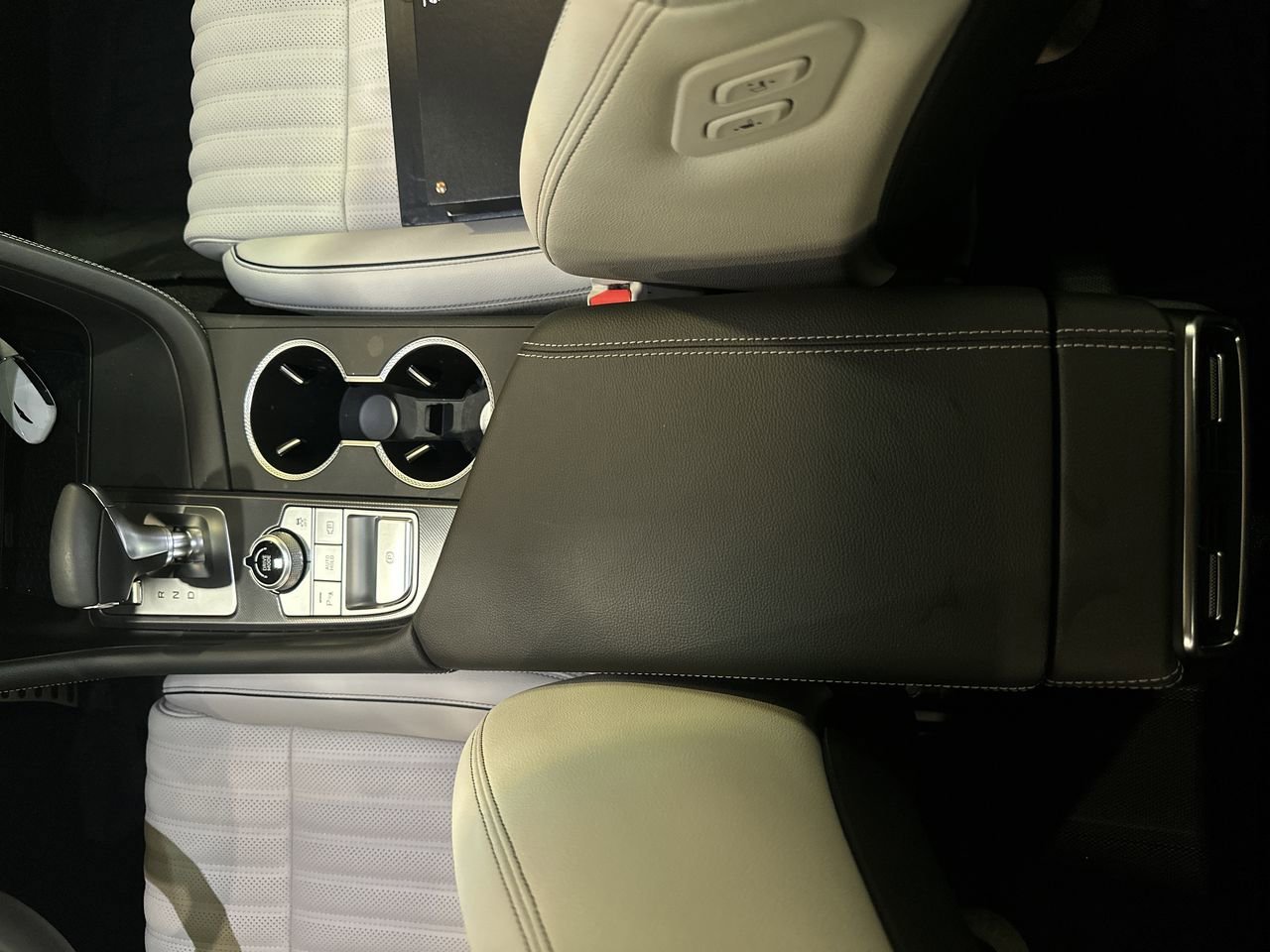 2025 GENESIS G70 Sport Advanced - Photo 23
