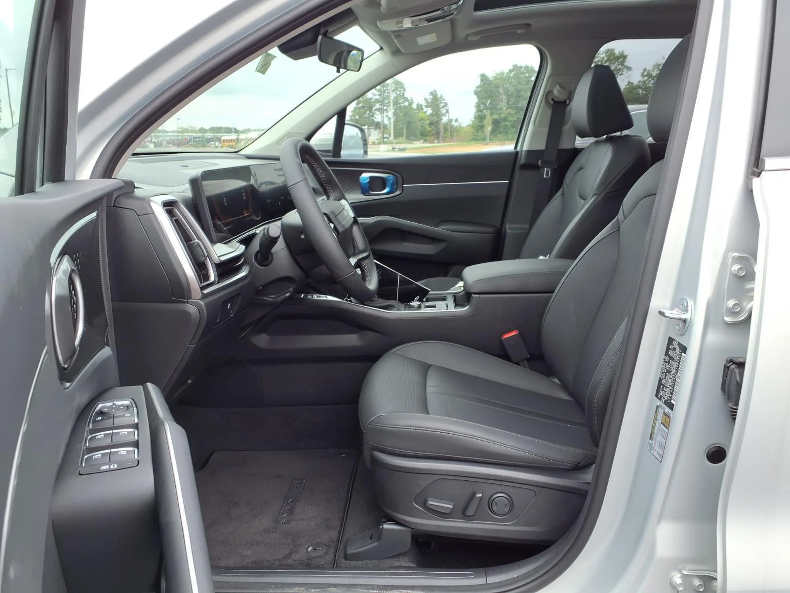 New 2026 Ivory Silver Kia S image 12