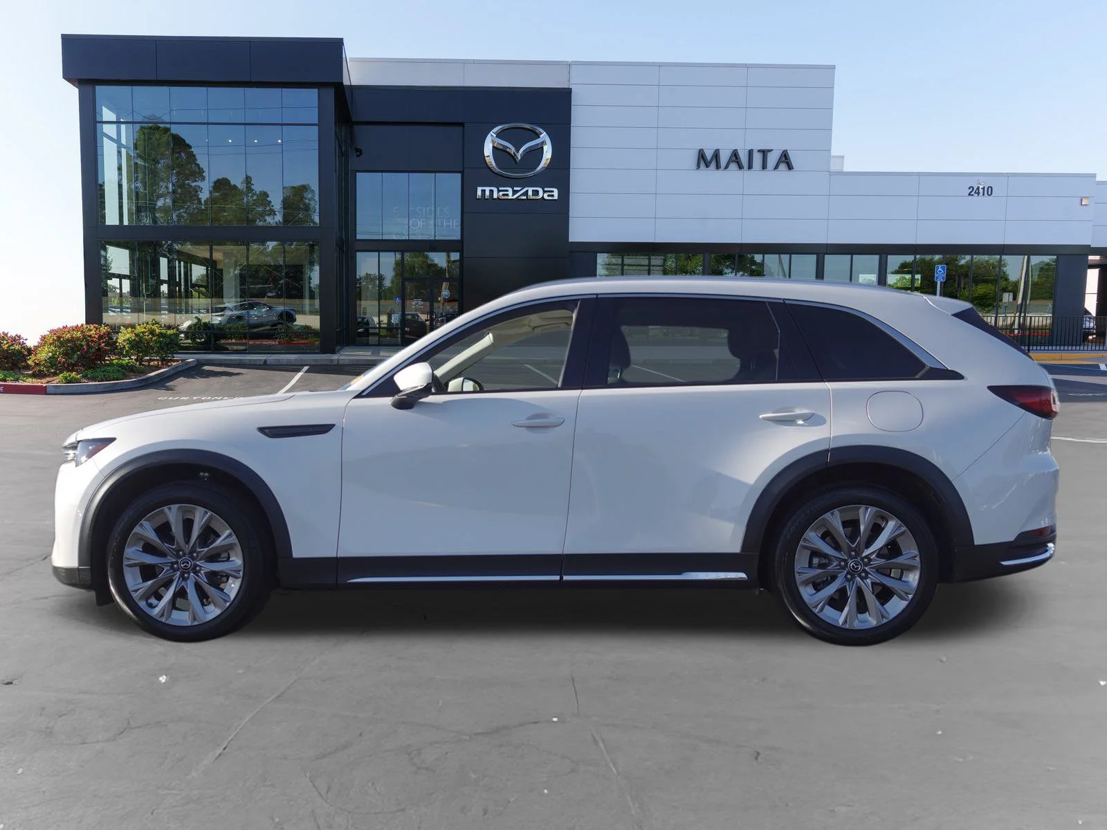 Certified Used 2024 Rhodium White Premium Mazda 3.3 Turbo Premium Plus image 8