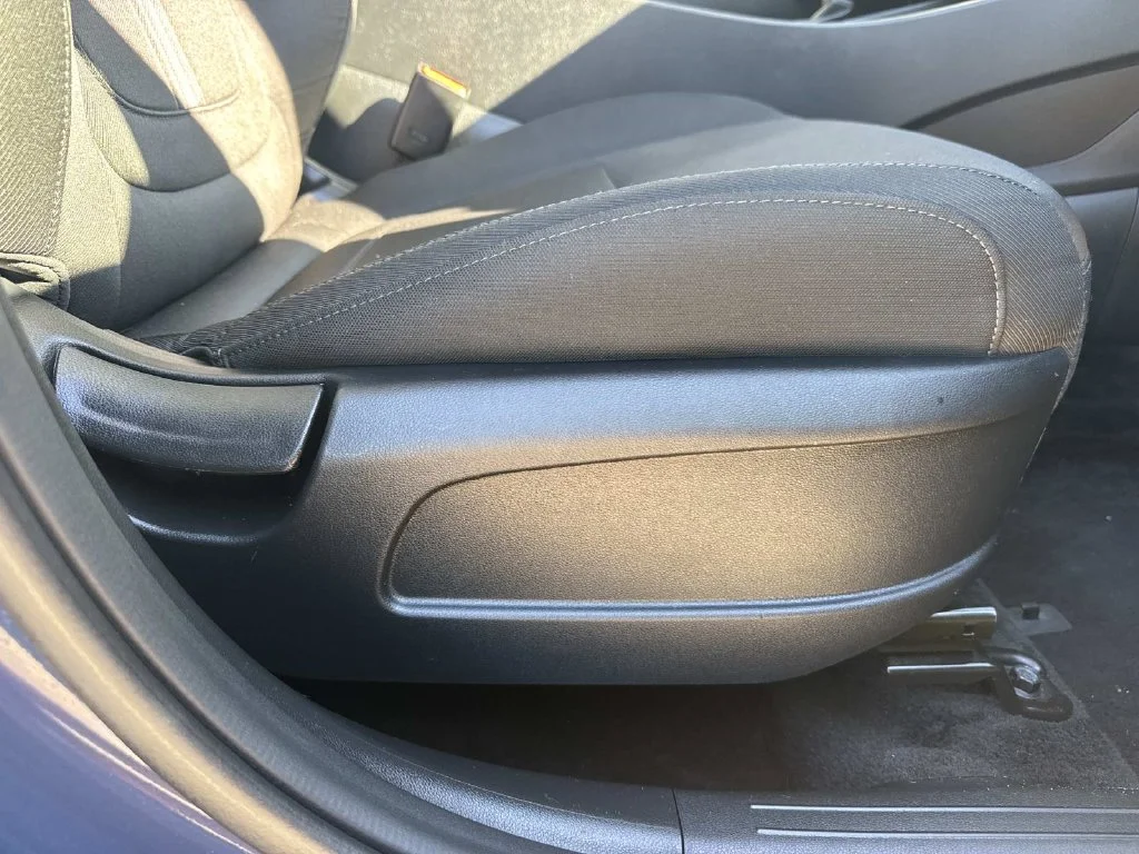 Used 2025 Blue Hyundai SEL image 25