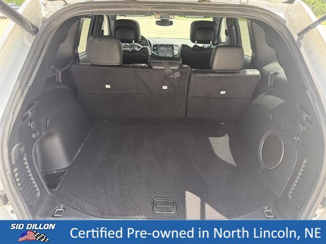 Certified Used 2022 Bright White Clearcoat Jeep Limited image 11