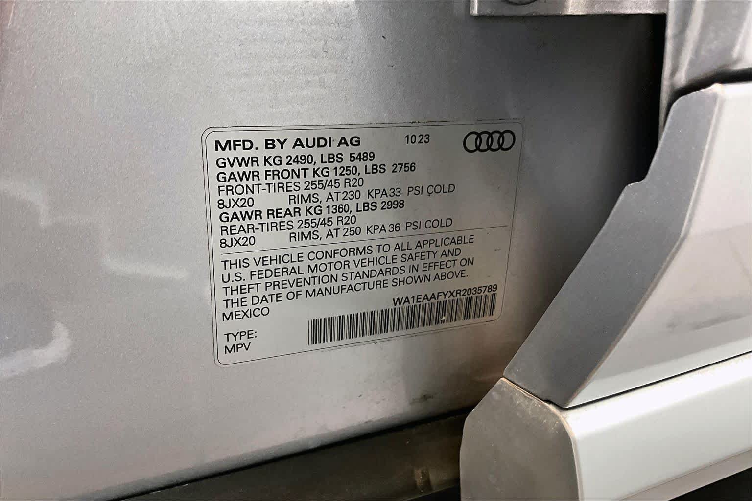 Used 2024 Florett Silver Metallic Audi S line Premium Plus image 34