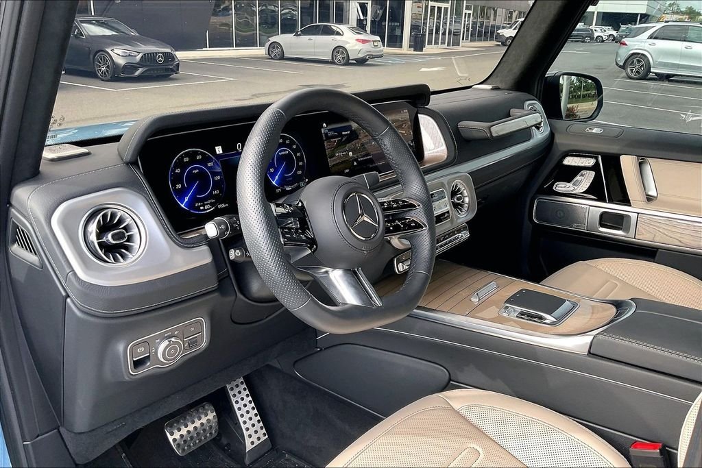 Certified Used 2026  Mercedes-Benz G 580 image 8