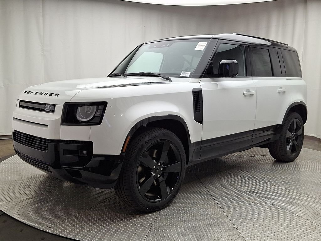 New 2026 Fuji White Land Rover X-Dynamic SE image 1