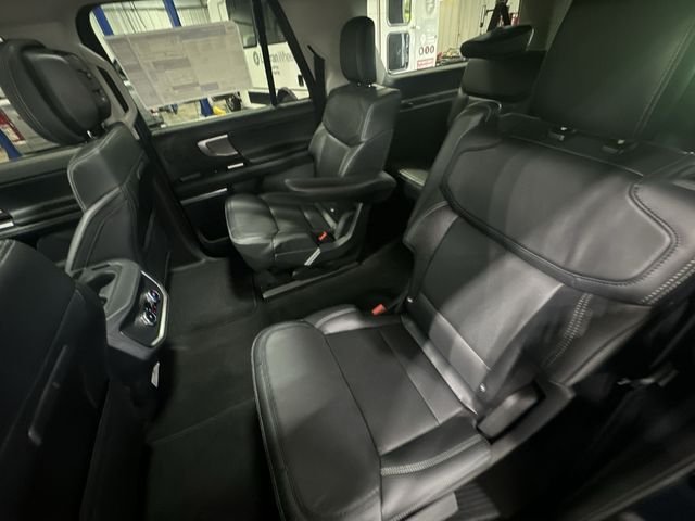 New 2027 Nocturnal Blue Metallic Ford MAX Platinum image 30