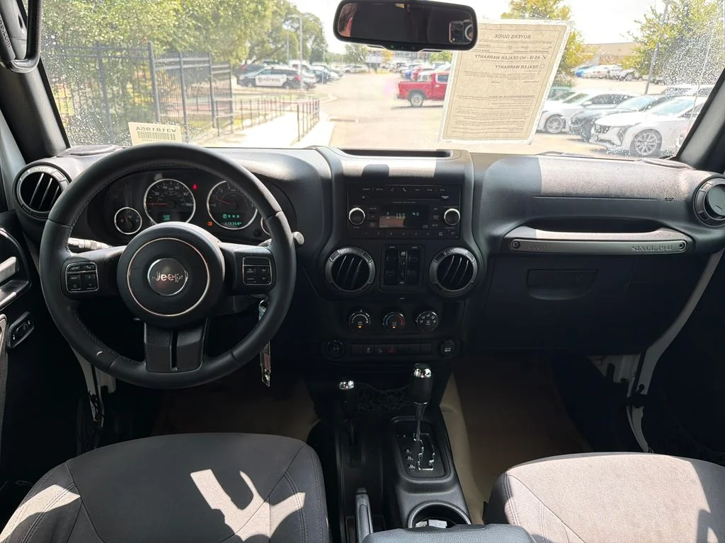Used 2017 White Jeep Unlimited Sport image 28