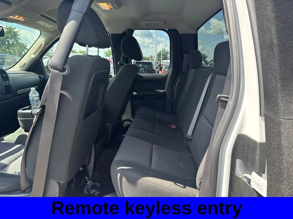 Used 2013 Summit White Chevrolet LT image 7