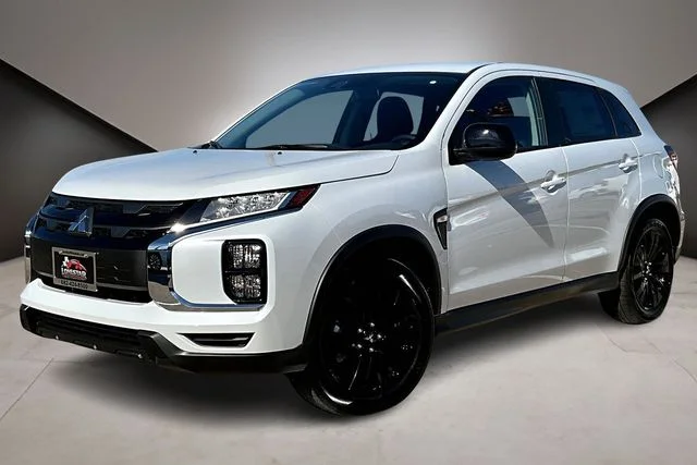 2026 Mitsubishi Outlander Sport 2.0 LE AWC CVT's photo