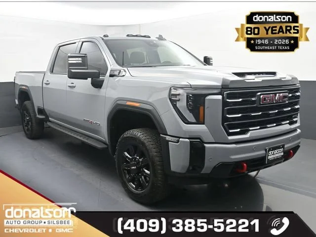 2025 GMC Sierra 4WD Crew Cab Standard Box AT4's photo
